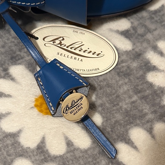 BOLDRINI SELLERIA Chic Blue mare Women's Leather Crossbody Bag - Picture 8 of 9